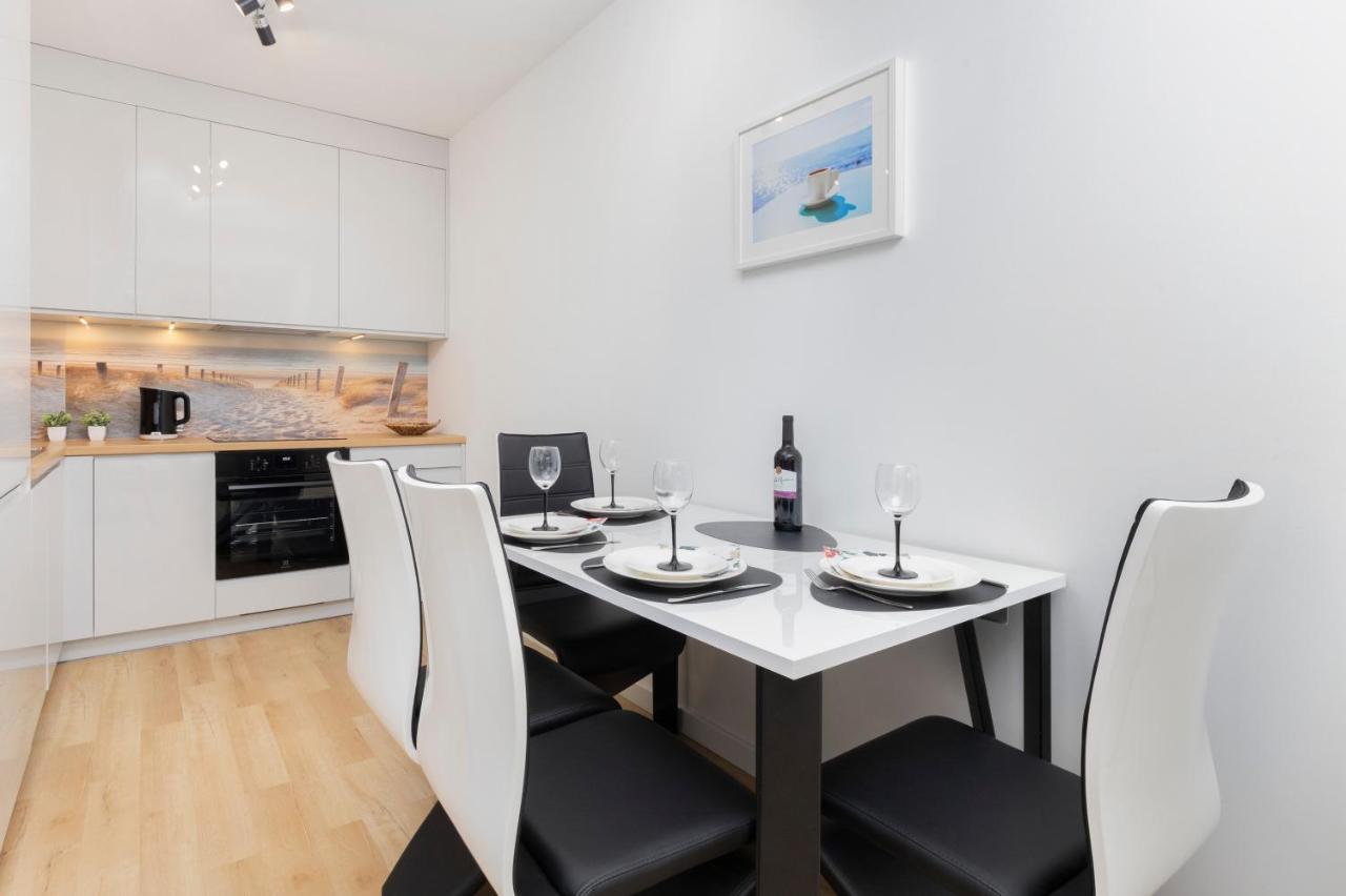 Plac Unii Apartment Gdynia By Noclegi Renters מראה חיצוני תמונה